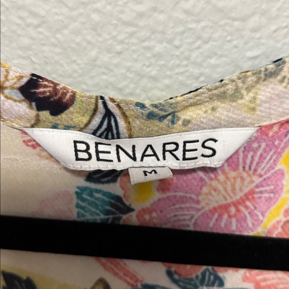 Benares Floral Patchwork Women's Top Size: Medium - Picture 2 of 4